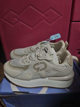 Product Review of COROLLA  White Casual Sneakers - Stylish Korean Rubber Shoes for Women from R**a L**n M**d 1
