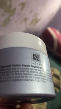 Product Review of NEUTROGENA Visible Repair Regenerating Cream 50g -  Facial Moisturizer - Skincare Retinol Anti Aging from t**r 2