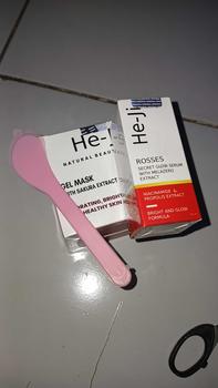 Product Review of [He-Ji] PROMO BUNDLING HEMAT Gel Mask With Sakura Exract 250gr & Rosses Secret Glow Serum 20ml from R** 1