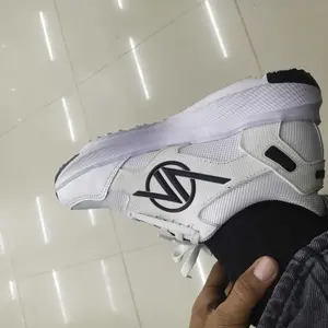 NEW ZERO SEPATU SNEAKERS PUTIH, SEPATU OLAHRAGA PUTIH, SEPATU PRIA WANITA PUTIH, SEPATU SENAM, SEPATU LARI JOGGING PUTIH  Outdoor Running