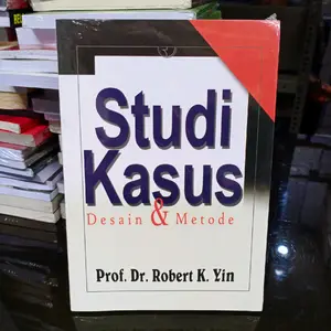 Buku Studi Kasus desain & metode by Robert