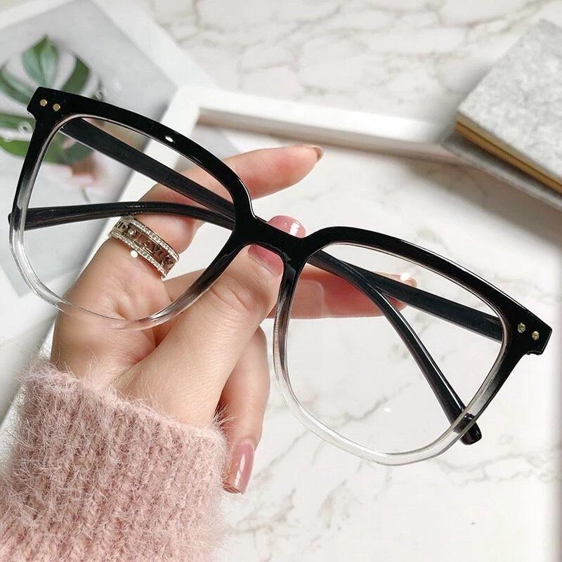 Kính Bảo Hộ Chống Tia Bức Xạ Chống Tia Bức Xạ Trong Suốt Phong Cách Hàn Quốc k18