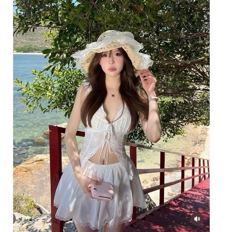 Set áo ren thô thêu đi biển hàng thiết kế sẵn mút mix chân váy