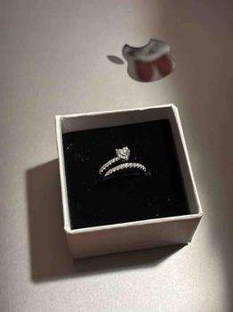 Product Review of [ORALIE] The Vera Ring- Nhẫn bạc S925 đính đá trái tim, thiết kế xoáy tròn from Ố** H**g N** 1