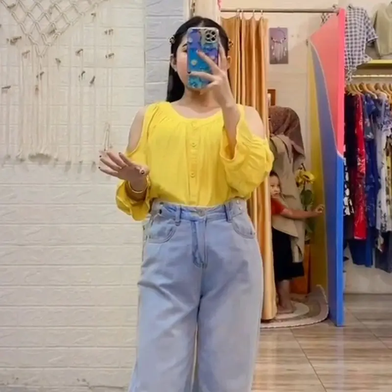 Blouse Wanita Flawsome Shop Model Terbaru - Cocok untuk Berat Badan 45-60 kg - Nyaman, Basic, Kaos, Top, Panjang, Crinkle, Atasan, Baju - Oversize elze blouse shakila 5