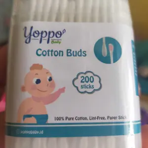 Yoppo Baby  Cotton Bud Bayi isi 200 Pcs / Cotton Bud newborn / Korek Kuping Bayi / Pembersih Kuping