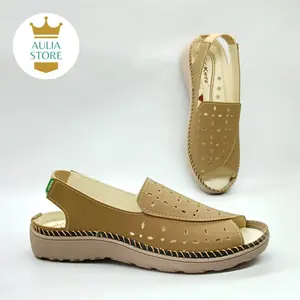 sepatu Kickers wanita slip on big size, aulia 90