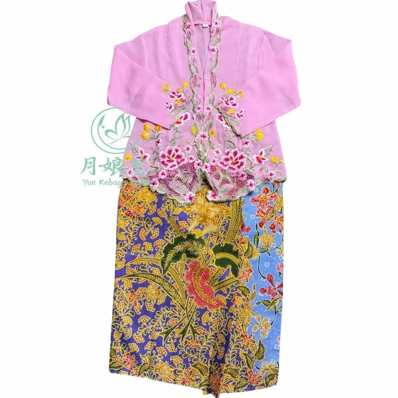 ￼SG Local Seller Kebaya kids Size5(Net height 110cm)