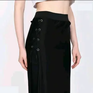 - Legging Rok Panjang Olahraga Padel Syari Belah Samping Bersepeda Jogging