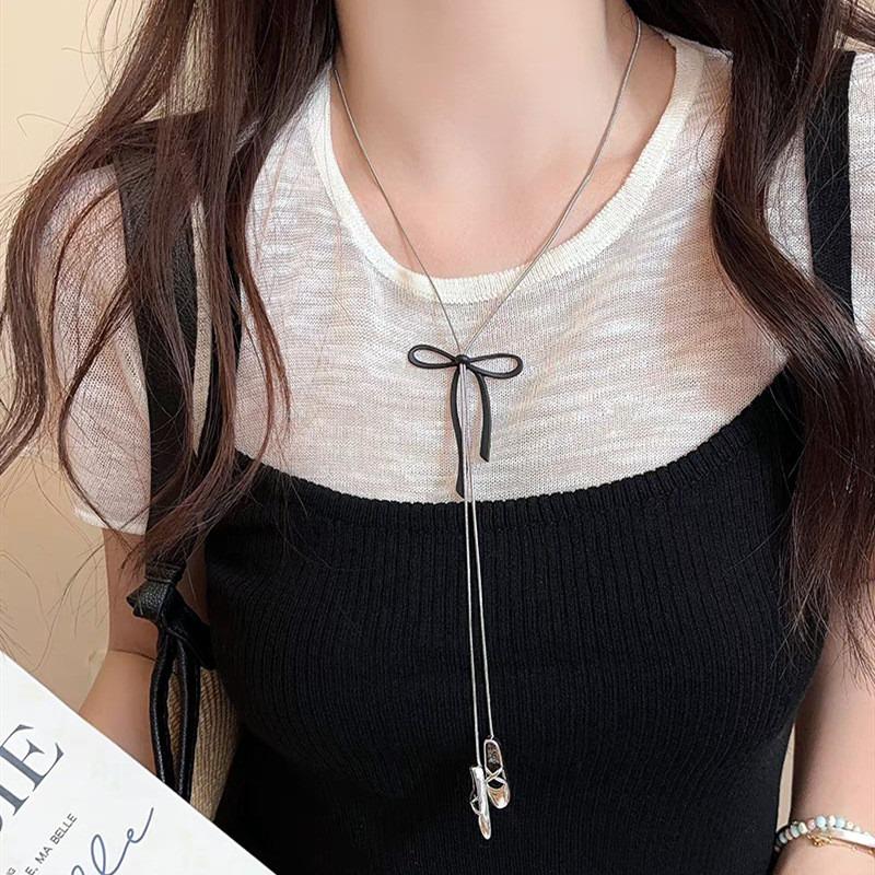 Product Introduction of Vòng Cổ Giày Múa Ba Lê, Nơ Thời Trang Hàn Quốc, Dành Cho Nữ, Màu Bạc Phong Cách Ngọt Ngào Và Ngầu Ins, Thích Hợp Làm Quà Sinh Nhật Học Sinh 4
