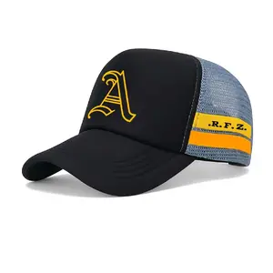 Topi jaring pria dewasa motif inisial.