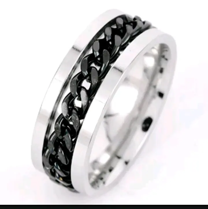 cincin titanium rantai putar pria dan wanita terbaru Rings