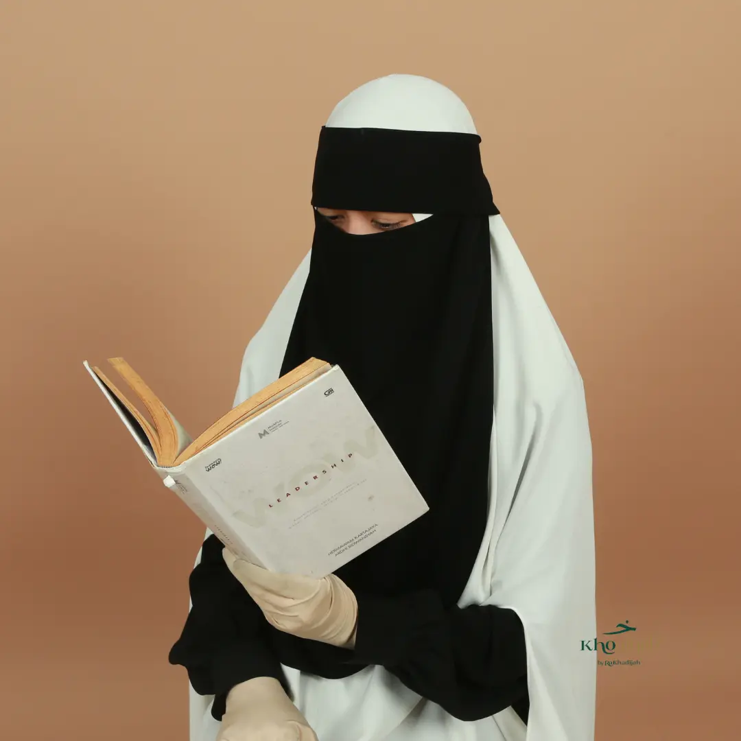 Khadijah Indonesia - Cadar Poni | Niqab Fonniyah Jetblack | Breathable & Nyaman Dipakai Seharian