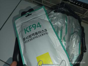 Product Review of Masker KF94 Korea isi 10 Pcs 4ply Hitam Putih from r**5 0
