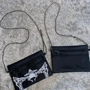 Slingbag Tali Reflektif Skena Kalcer Termurah Tas Serbaguna D300 Tahan Air Cocok Pria Wanita Hitam Fleksibel