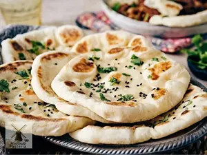 Naan Indian Garlic Flat Bread pack of 5 naan or 8 naan
