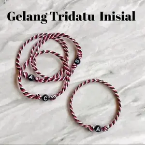 ori Tridatu Gelang Anak Inisial Nama A-Z Custom Bracelet Aura Positif untuk Anak-anak Gelang Tali Khas Brands fashion