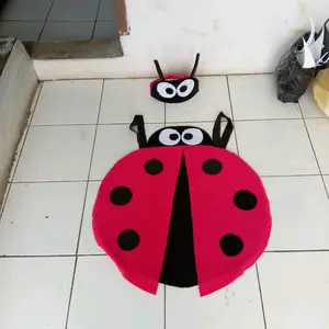 kostum karnaval hewan kumbang