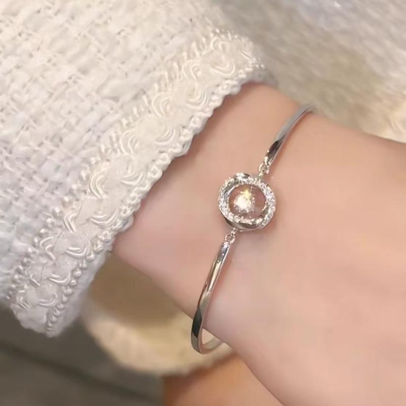 Product Introduction of Three-Second Heartbeat Bracelet Niche Versatile Fashion Bangle 3