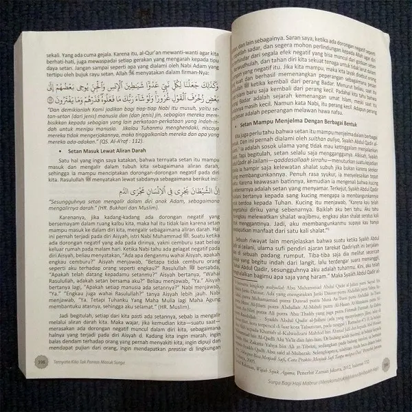 Ternyata Kita Tak Pantas Masuk Surga - Renungan Islami tentang Dosa, Taubat, Amal, dan Harapan Meraih Surga - Buku Musahabah Diri - Motivasi islam