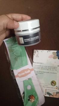 Product Review of Dricha Hydro Sunscreen Cream for Normal to Dry Skin 10gr Mencerahkan from L**9 0