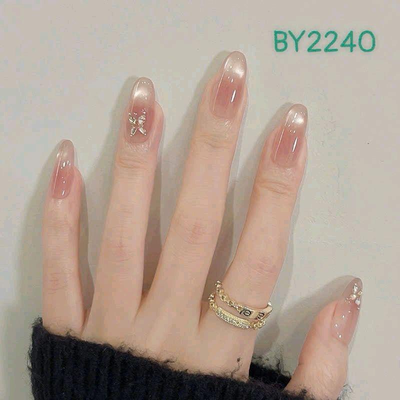 Mã 528 Nail Box Màu hồng thạch mắt mèo Có Kèm Keo