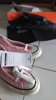 Product Review of Promo Sepatu Convers70s High Glossy Sepatu Pria Dan Wanita from A**n 0