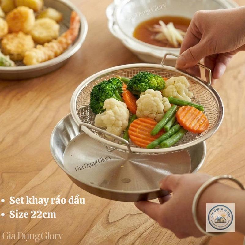 [ 22cm ] DEAL SỐC - Bộ Khay Ráo Dầu, Sét Khay Kèm Vỉ Lọc Dầu Chất Liệu Inox Cao Cấp, Kích Thước 22cm Phù Hợp Với Mọi Không Gian Bếp, Đa Năng Tiện Dụng Để Thực Phẩm Chiên Rán Luộc Hấp Vệ Sinh An Toàn - Gia Dụng Glory