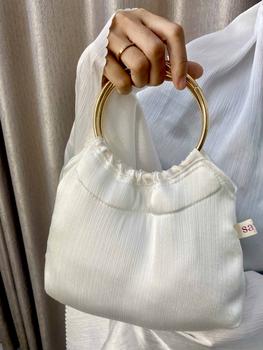 Product Review of SAVIN BY DESMIRA -[ FREE SAJADAH ] MUKENA ELZYA CRADENZA SILK PREMIUM 2in1 Polos Cantik Dewasa Traveling from C**N 1