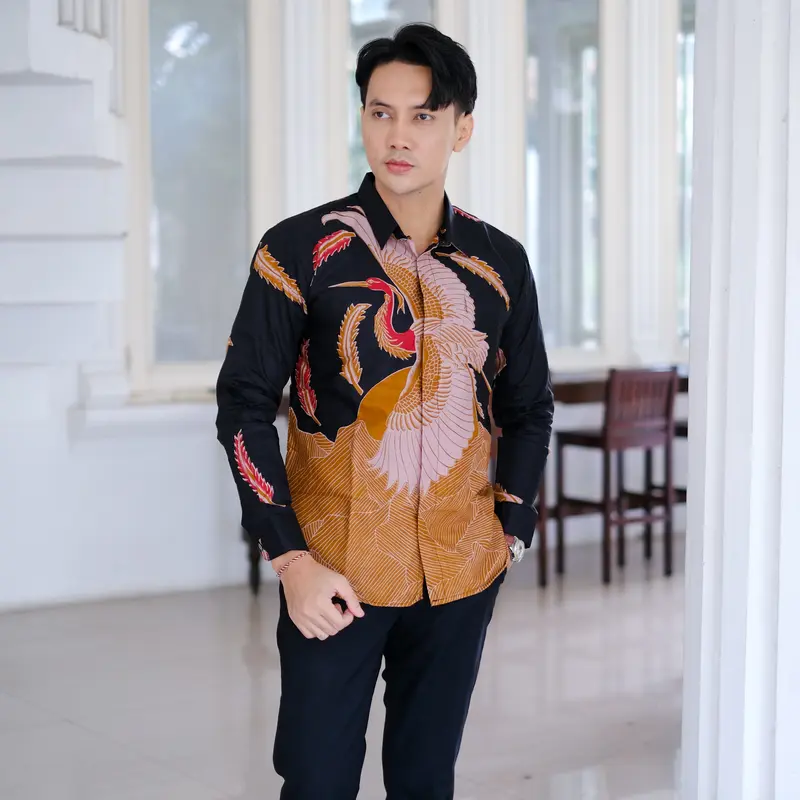 Kemeja Batik Lengan Panjang Premium Slimfit Bangau kuning golden hitam  Lapis Furing Katun HERO Baju Pria Motif Garis Hem Cowok Atasan Casual bisa rekues Pendek 2