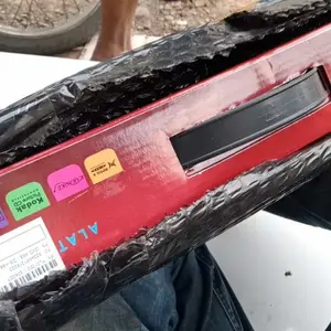 DVD mrk multimax tutup dari besi barang baru pemutar  Cd