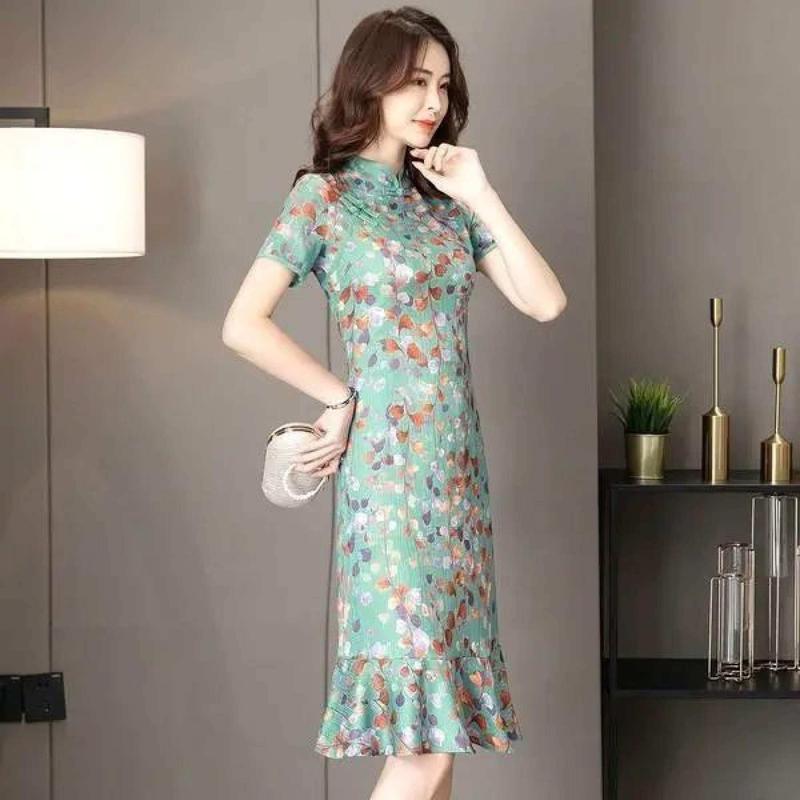 Product Introduction of Modern Cheongsam Dress 2024 Young Style Elegant Daily Style Cut-Bone Cheongsam Summer  New Style Chinese-style Vintage Slim Fit Improved Cheongsam Dress 18