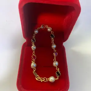 Gelang Mutiara Kristal : 3,5gr : 3,1gr