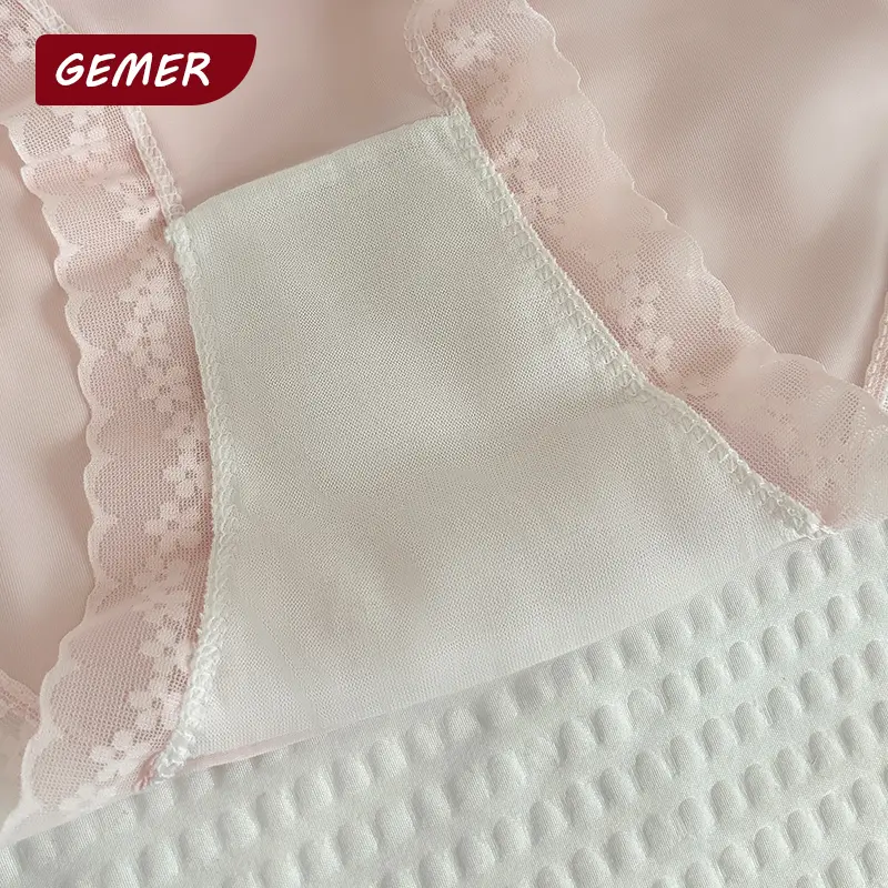 GEMER 7 Pcs Celana Dalam Wanita Bahan Ice Silk Seamless Anti Bakteri, Lembut Ramah Kulit, Pinggang Renda Romantis, Cocok Untuk Wanita Muda