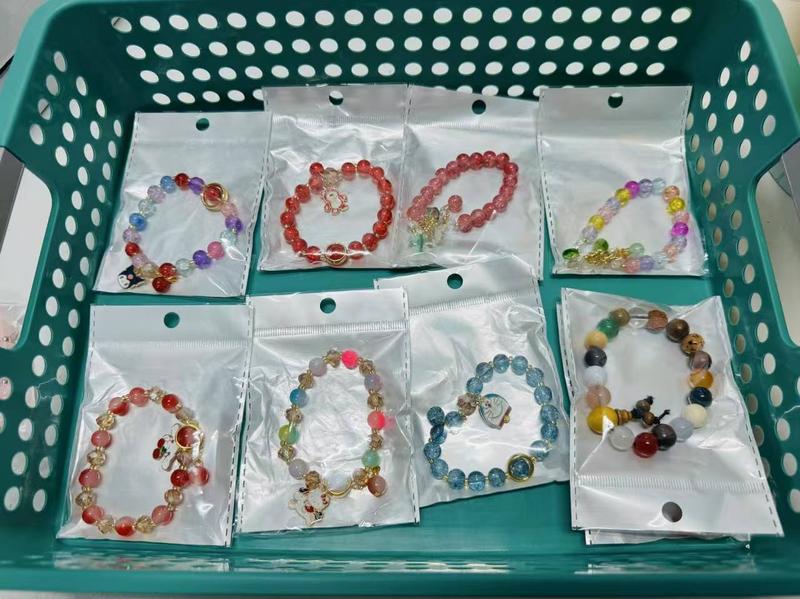 Product Introduction of Colorful beads bracelet DIY model toys 6