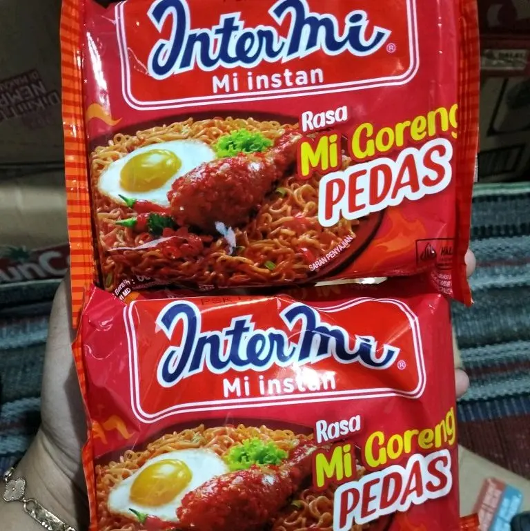 1 CTN INTERMIE GORENG PEDAS 60grm
