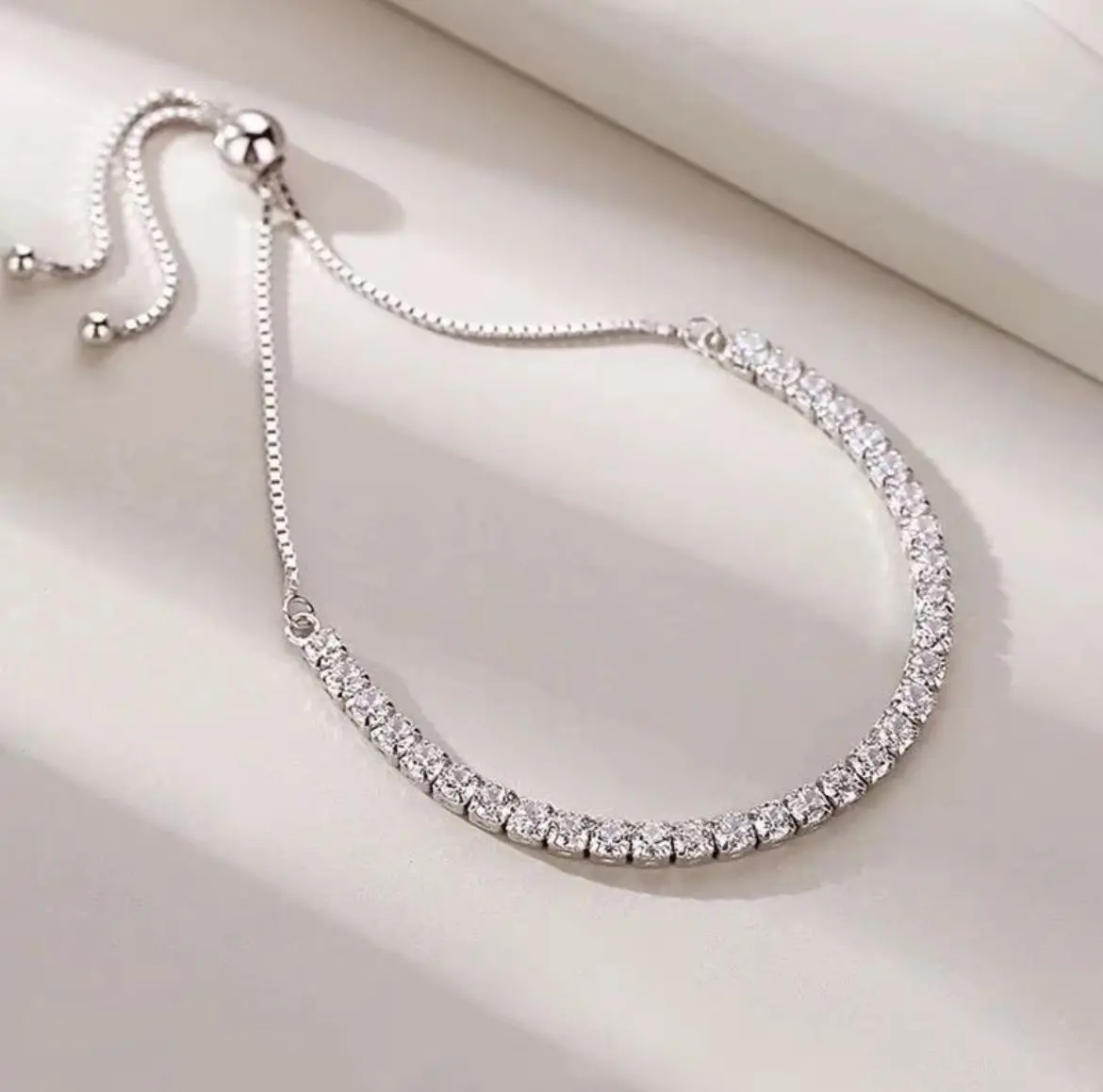 Gelang Wanita Model Pengait Permata Korea Bracelet Perhiasan Titanium