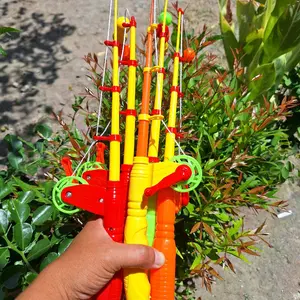 Paket 5 Mainan Joran Pancing Ikan Magnet Free Seser Serokan Warna Random