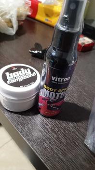 Product Review of 2 in 1 Paket Pengkilap Body Motor Spray Kit+ Penghilang Baret Lecet Rubbing Kompon Compund by Vitroo from B**e 0
