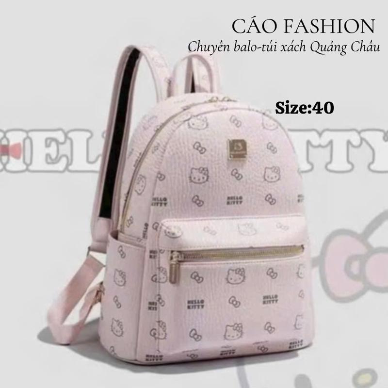 Balo đi học chất liệu da in 3d helo kitty ,balo size 40 có sức chứa và chịu lực tốt. Balo phù hợp cho học sinh cấp 1-cấp3, sinh viên. Balo đựng vừa sách vở a4 TT901