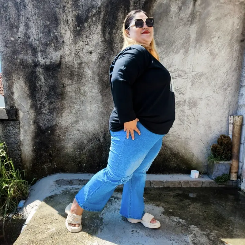 BintangRzt Celana Jeans Cutbray sobek-sobek super Jumbo 2