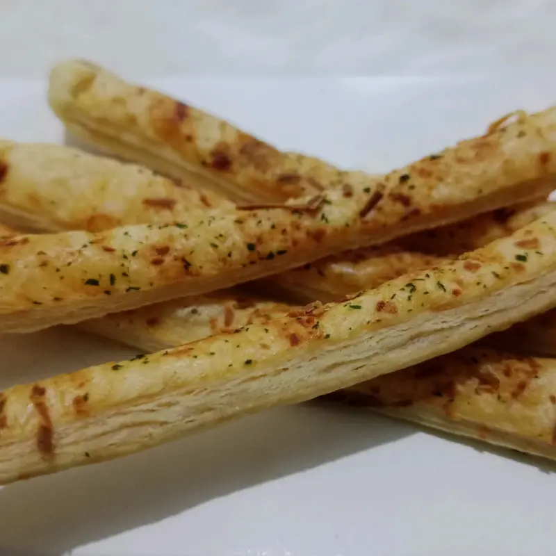 Stik kentang keju Aghnia proses di oven enak dan gurih 1