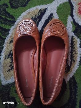 Product Review of URBAN & CO Flat Shoes Wanita Nattaya | Sepatu Flatshoes Hitam Quilted Puff from m**0 0