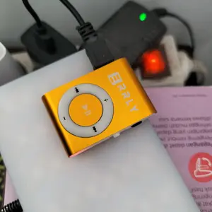 MP3 Mini Music Player iFox Mp3 Jepit Shuffle Slot Memory Card