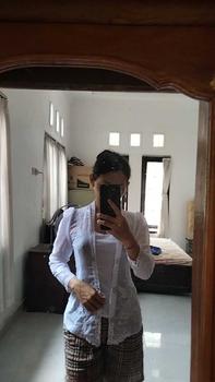Product Review of Kebaya Saat Live Mei Kode from b**u 0