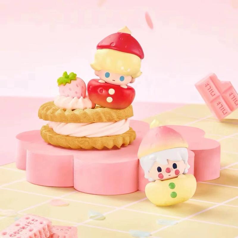 Popmart Strawberry Series Popbeans 3