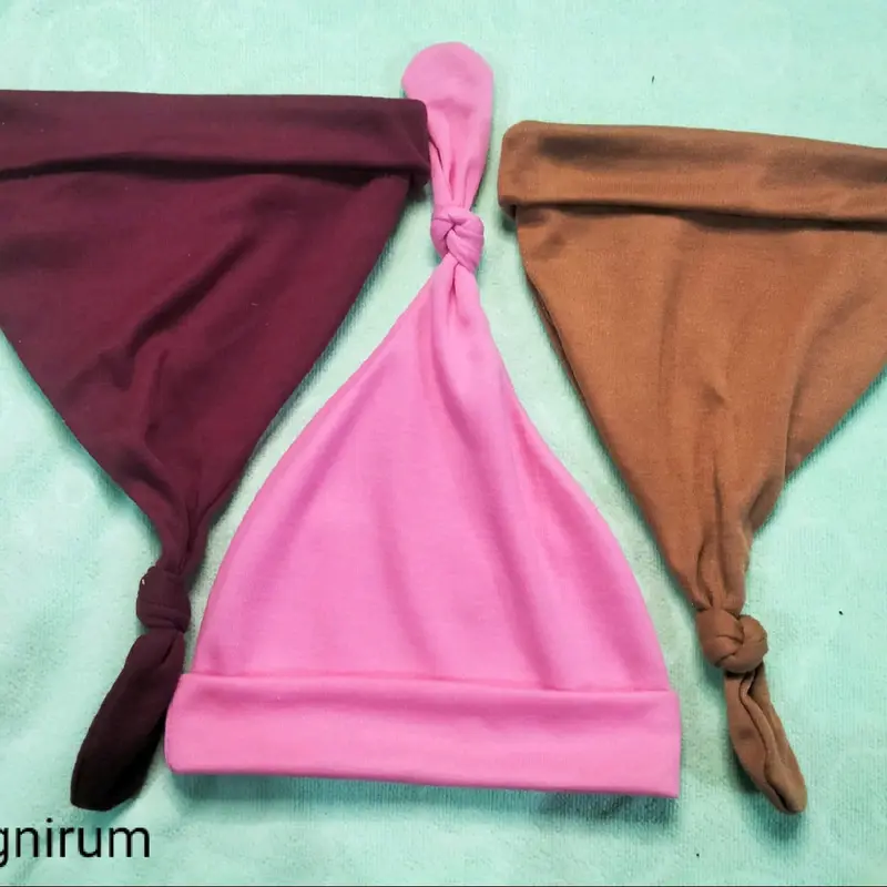 3 pcs kupluk bayi halus tebal newborn Perempuan 0