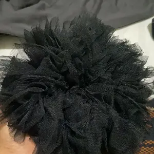 Cepolan viral anti pusing uk 20 bahan tile / scrunchie hijab bervolume kain toska cepol rambut Karet Kunciran tulle kream