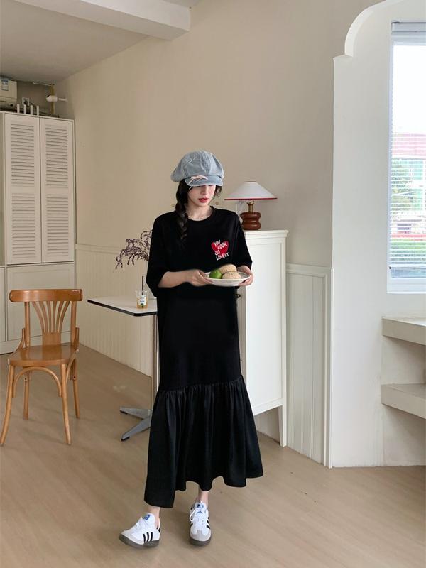 Váy suông, đầm suông cotton xoè đuôi cá trái tim ĐEN by THE WITCH