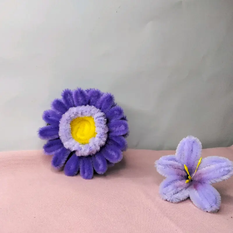 Ganci Bunga Garbera Kawat Bulu PipeCleaner 9x9 cm untuk Aksesoris Tas dan Gantungan Kunci 3